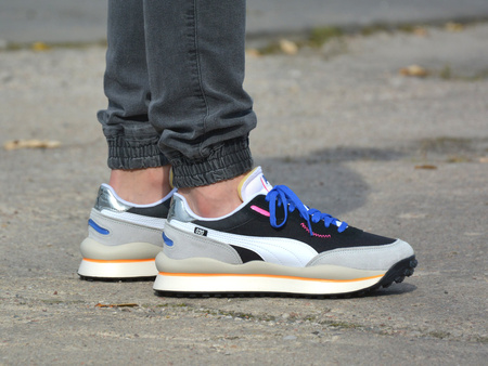 BUTY PUMA Style Rider Play On (371150-02)