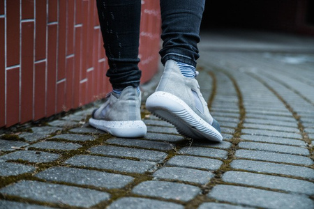 BUTY ADIDAS TUBULAR DEFIANT (BB5117)