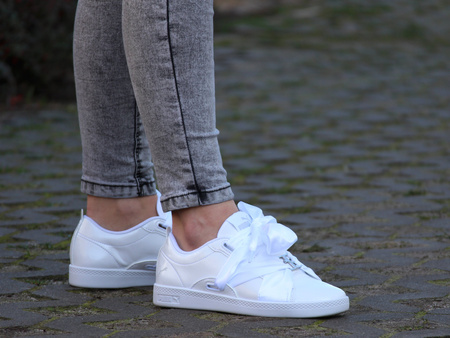 BUTY PUMA SMASH WN'S BKL PATENT (369638-01)