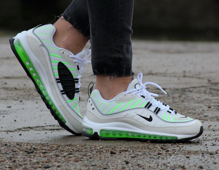 BUTY NIKE WMNS AIR MAX 98 (AH6799-115)