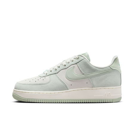 NIKE - BUTY DAMSKIE - WMNS AIR FORCE 1'07 SE HQ1497-099
