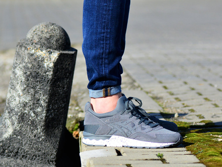 BUTY ASICS GEL LYTE V (H7JRQ-9797)