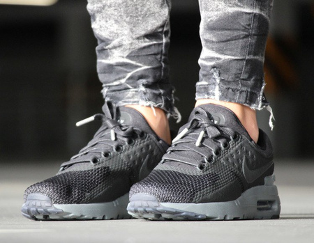 NIKE AIR MAX ZERO QS (789695-001)