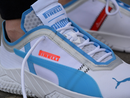 BUTY PUMA x PIRELLI Replicat-X (306467-02)