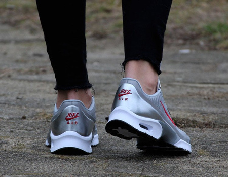 NIKE WMNS AIR MAX JEWELL LX (910313-001)