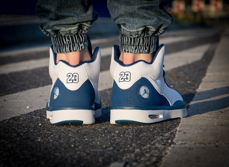 JORDAN FLIGHT TRADITION "WHITE/FRENCH BLUE" (819472-107)