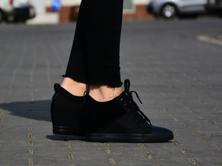 BUTY CALVIN KLEIN RORY NYLON (R0647)