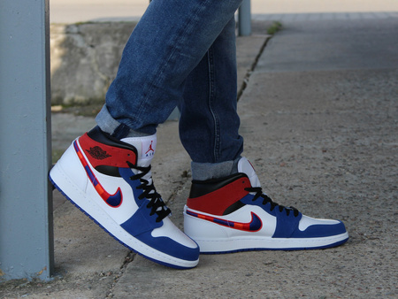 AIR JORDAN 1 MID SE (852542-146)