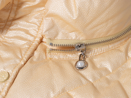 ROMEO GIGLI - KURTKA PUCHOWA DAMSKA Z WYSOKO ZAPINANYM KOŁNIERZEM - 01W24 R04 / GIALLO