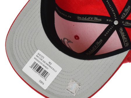 MITCHELL & NESS - CZAPKA Z DASZKIEM - NBA CORE SIDE SNAPBACK BULLS 6HSSSH21270-CBURED1