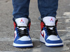 AIR JORDAN 1 MID SE (852542-146)