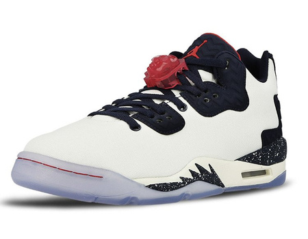 AIR JORDAN SPIKE FORTY LOW (833460-105)