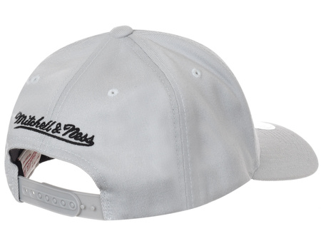 MITCHELL & NESS - CZAPKA Z DASZKIEM - CHICAGO BULLS MN-NBA-INTL597-CHIBUL-GRY