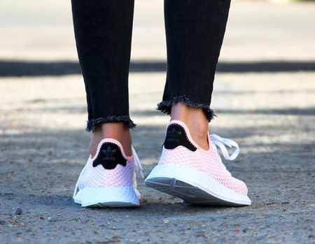 ADIDAS Deerupt Runner (B28075)