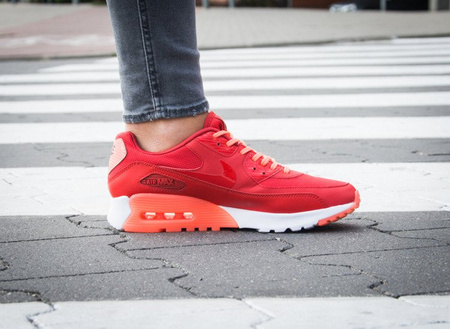 NIKE AIR MAX 90 ULTRA ESSENTIAL UNIVERSITY (724981-602)