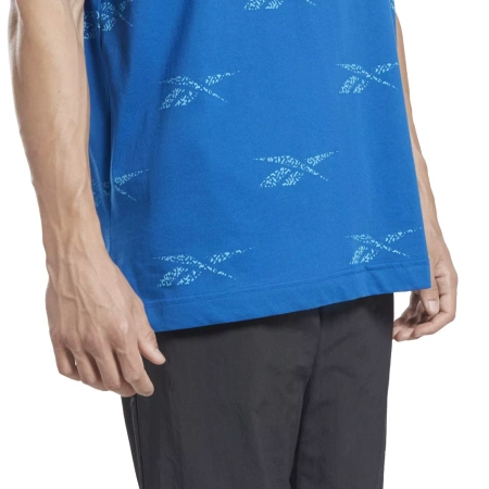 REEBOK - T-SHIRT MĘSKI - RI AOP TEE IB8447