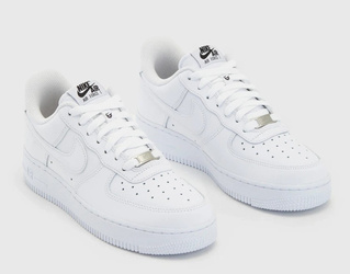NIKE - BUTY MĘSKIE - AIR FORCE 1'07 FLYEASE FD1146-100