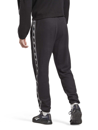 REEBOK - SPODNIE DRESOWE MĘSKIE - RL VECTOR TAPE JOGGER IB3001
