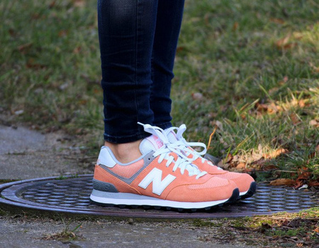 NEW BALANCE (WL574CB)
