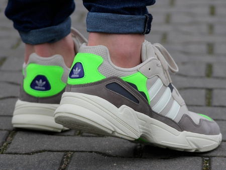 BUTY ADIDAS YUNG-96 (F97182)