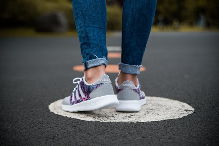 ADIDAS CLOUDFOAM QT RACER (AW4008)