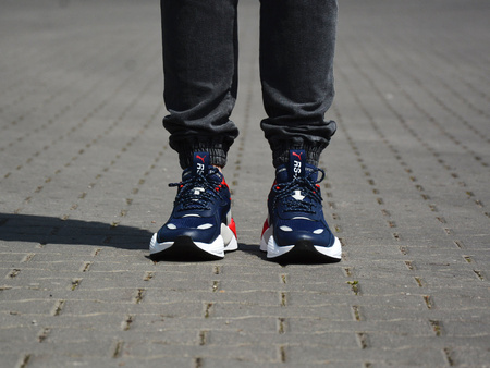 Buty Puma RS-X Core 369666-05