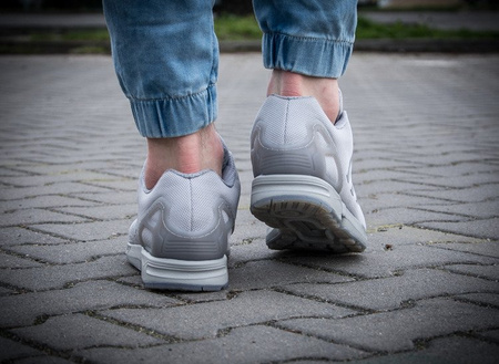 ADIDAS ORIGINALS ZX FLUX (AQ3099)