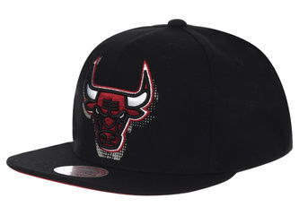 MITCHELL & NESS - CZAPKA Z DASZKIEM - NBA BIG FACE 7.0 SNAPBACK BULLS HHSS6045-CBUYYPPPBLACK