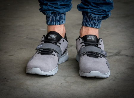 NIKE SB TRAINERENDOR LEATHER (806309-001)
