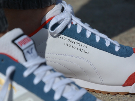 BUTY PUMA Roma x Club Deportivo Guadalajara (370900-01)