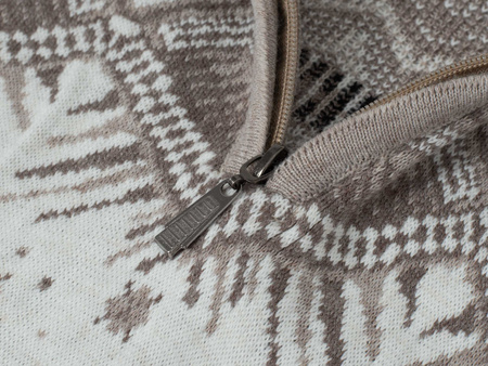 SWETER MĘSKI Z PÓŁGOLFEM - 2317 BEŻOWO-BIAŁY ŚWIĄTECZNY