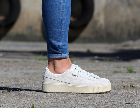 BUTY PUMA SUEDE PLATFORM (364718-04)