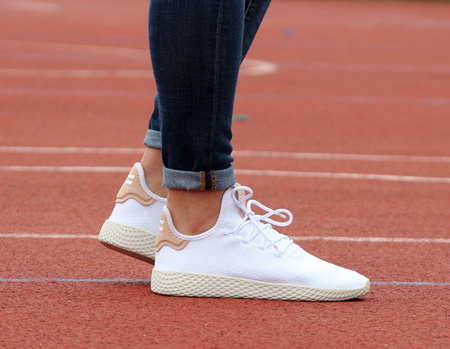 ADIDAS PHARRELL WILLIAMS TENNIS HU (CQ2169)