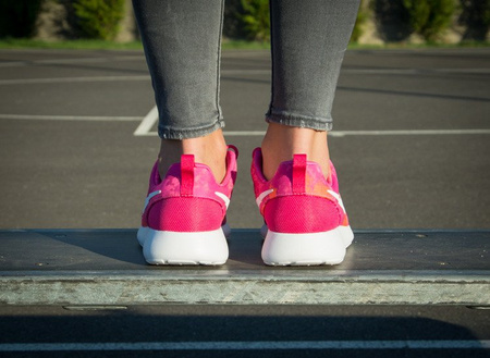 NIKE ROSHERUN PRINT "FIREBERRY / PINK / ORANGE" (599432-613)