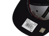 MITCHELL & NESS - CZAPKA Z DASZKIEM - NBA HWC SLAP STICKER CLASSIC RED BULLS HHSSINTL1091-CBUBLCK