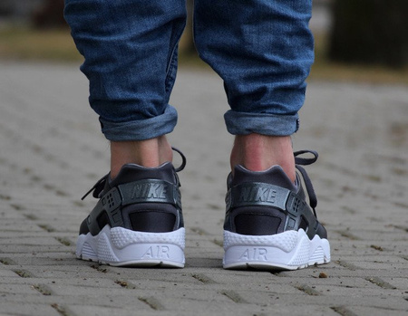 NIKE HUARACHE RUN PREMIUM (704830-009)