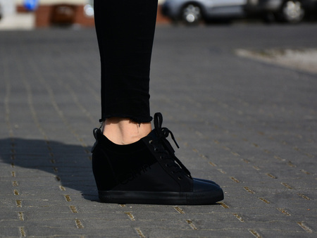 BUTY CALVIN KLEIN RORY NYLON (R0647)