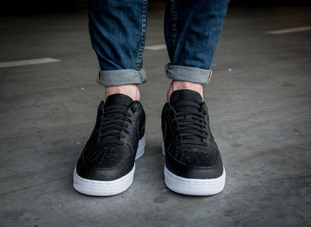 NIKE AIR FORCE 1 '07 LV8 (718152-009)