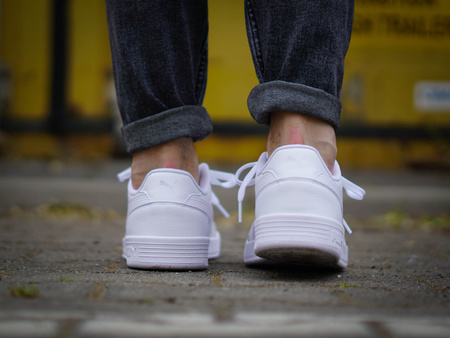 Buty Puma Caracal 369863-02