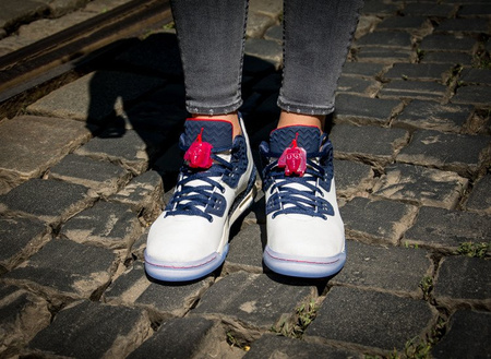 AIR JORDAN SPIKE FORTY LOW (833460-105)