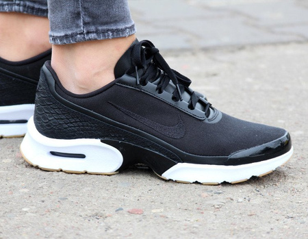 NIKE AIR MAX JEWELL SE BLACK/WHITE (896195-001)