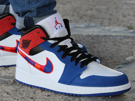 AIR JORDAN 1 MID SE (852542-146)