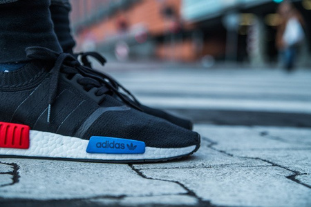 ADIDAS NMD R1 PRIMEKNIT (S79168)